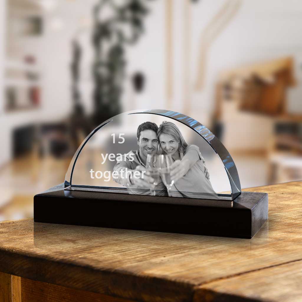Anniversary Arc - The best 3D crystal gifts in the world!